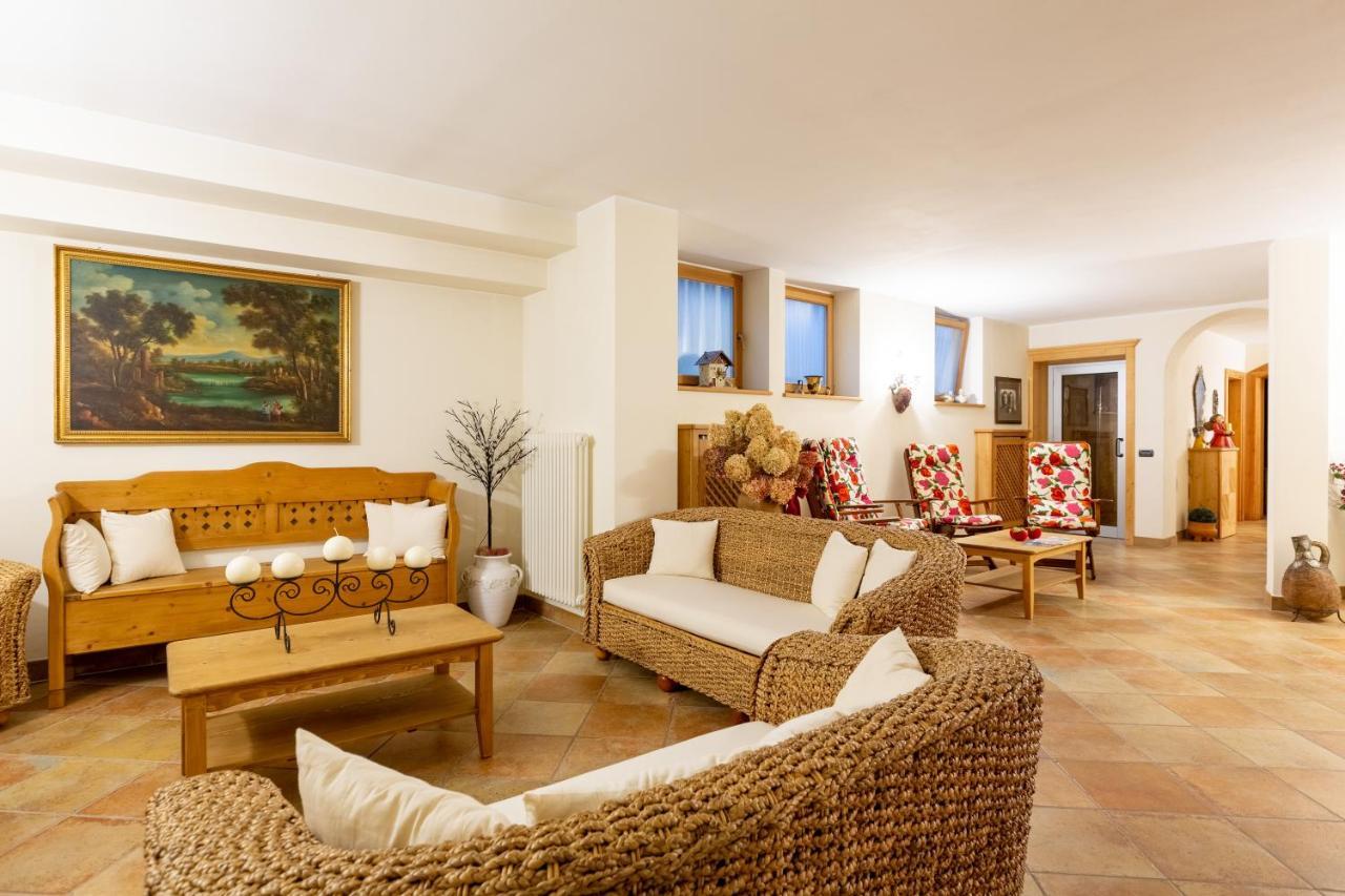 Relais Villa Quercia Tassullo Exterior photo